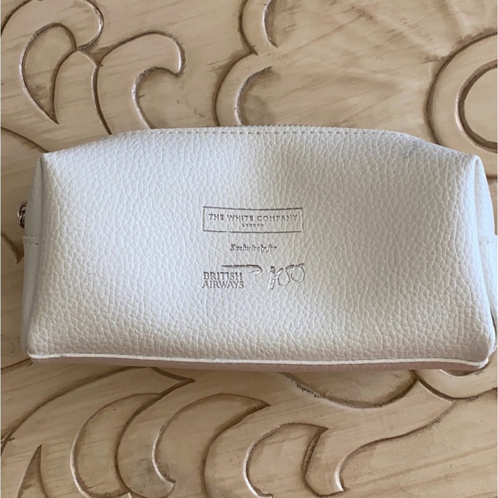 The White Company x British Airways Travel Pouch